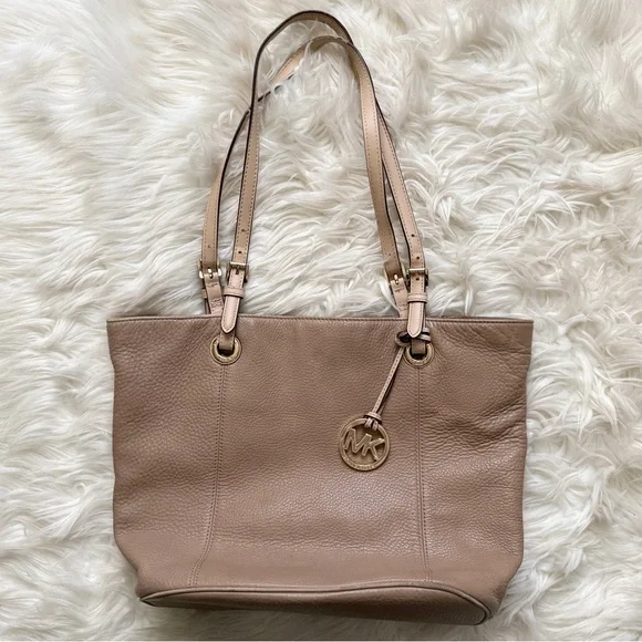 Micheal Kors Tan Leather Tote Medium Size Purse - Picture 10 of 10